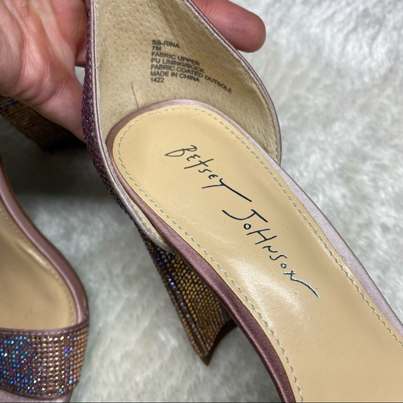 Betsey Johnson Rina Rhinestone Blush Heels Size 7 - Picture 6 of 6